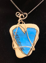 Load image into Gallery viewer, &quot;Hearts for Shore&quot; Necklace
